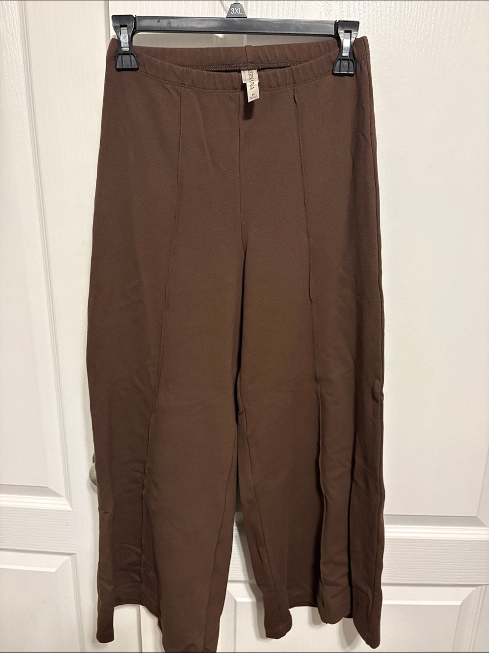 Zenana Outfitters Brown Pull-On Wide Leg Sweatpants